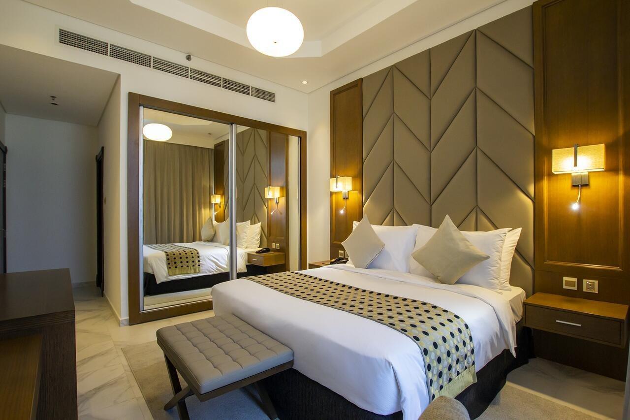 Time Onyx Hotel Apartments Дубай Екстериор снимка