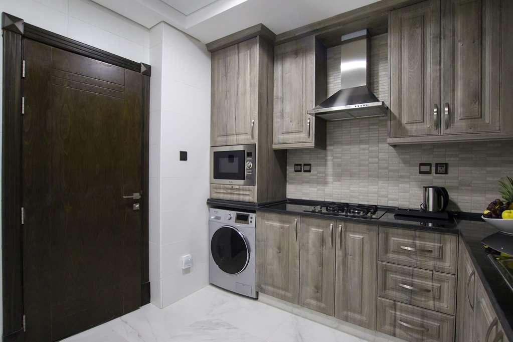 Time Onyx Hotel Apartments Дубай Стая снимка